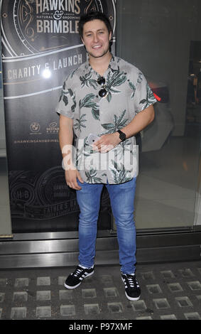 Verschiedenen Berühmtheiten gesehen an Hawkins und Brimble Launch Party mit: Tony Disziplin Wo: London, Großbritannien Wann: 14 Jun 2018 Credit: WENN.com Stockfoto