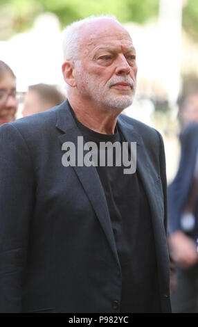 Ein Service der Danksagung für Professor Stephen Hawking am Westminster Abbey mit: David Gilmour Wo: London, Großbritannien Wann: 15 Jun 2018 Credit: John rainford/WANN Stockfoto