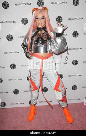 Los Angeles, Kalifornien, USA. Juli 2018. 14. Juli 2018 – Los Angeles, Kalifornien – Clawdeena. 5. Jährliches Beautycon Festival LA 2018 im Los Angeles Convention Center. Foto: Faye Sadou/Admedia Stockfoto