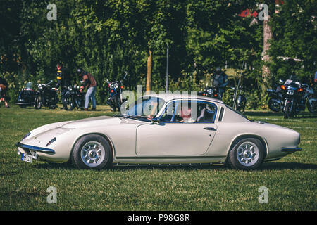 Heidenheim, Deutschland - 8. Juli 2018: Lotus Elan +2 am 2. Oldtimer Tag in Heidenheim an der Brenz, Deutschland. Stockfoto