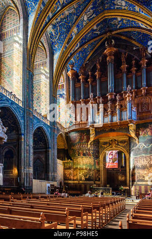 Innenansicht der Kathedrale Basilika der heiligen Cäcilia in Albi, Frankreich Stockfoto