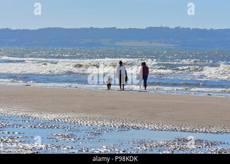 Strand bei Penmaenmawr, Großbritannien Stockfoto