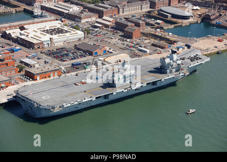 Luftbild von HMS Queen Elizabeth Stockfoto