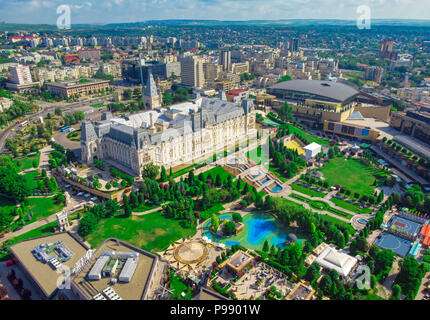 Iasi City Blick auf den Kulturpalast. Antenne Szene, Rumänien Stockfoto