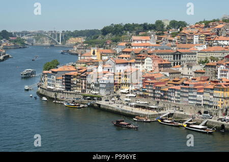 Oporto City, Hafen City, auf dem Fluss Douro in Portugal. Douro Mündung Stockfoto