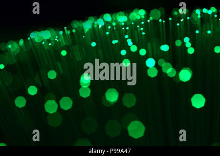 Fiber Optics in Grün, in der Nähe mit Bokeh Stockfoto