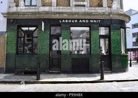 Arbeit und Warten Home ware Store in London Stockfoto