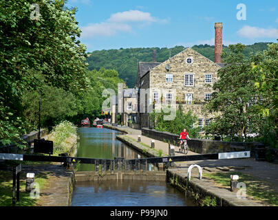 Die Rochdale Kanal, Hebden Bridge, Calderdale, West Yorkshire, England UK Stockfoto