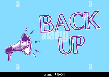 Wort text zurück schreiben. Business Konzept für die Speicherung wichtiger Daten in Internet Cloud und sie später wiederherstellen Megaphon Lautsprecher blau hintergrund Stockfoto
