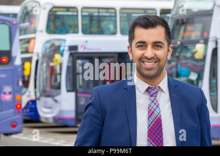 Humza Yousaf am Buchanan Street Busbahnhof Stockfoto