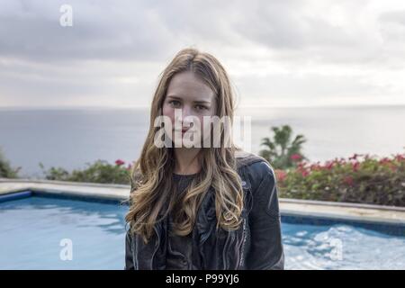 Original Film Titel: DER RAUM ZWISCHEN UNS. Englischer Titel: DER RAUM ZWISCHEN UNS. Regisseur: PETER CHELSOM. Jahr: 2017. Stars: BRITT ROBERTSON. Credit: LAMF/STX/Album Stockfoto