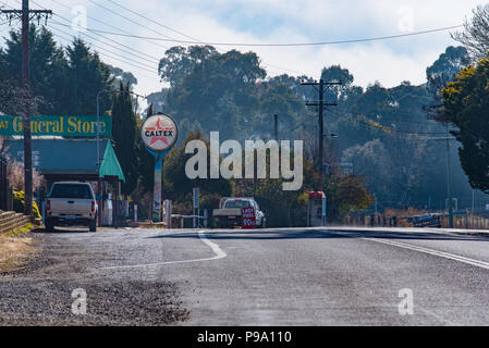 Der General Store und Benzin (Gas) Station bei wattle Wohnung im Land New South Wales in der Nähe von Sofala und Bathurst. Stockfoto