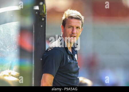 14. Juli 2018, Moor Lane, Salford, England; Pre-Saison freundlich, Salford FC v Barnsley FC; Daniel Stendel Stockfoto