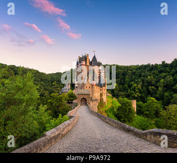 Burg Eltz in Deutschland Stockfoto