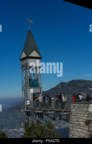 Hammetschwand Lift in der Nähe von Luzern in Hollywood, dem höchsten äußeren Aufzug in Europa Tourismus Attraktion Stockfoto