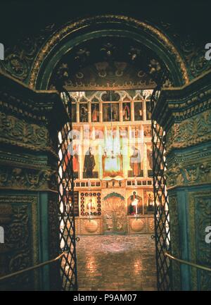 Interieur mit der ikonostase in der Verkündigung Kathedrale im Moskauer Kreml. Museum: Verkündigung Kathedrale im Kreml, Moskau. Stockfoto