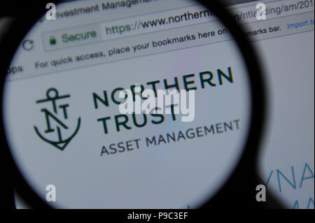 Die Northern Trust Website durch ein Vergrößerungsglas gesehen Stockfoto