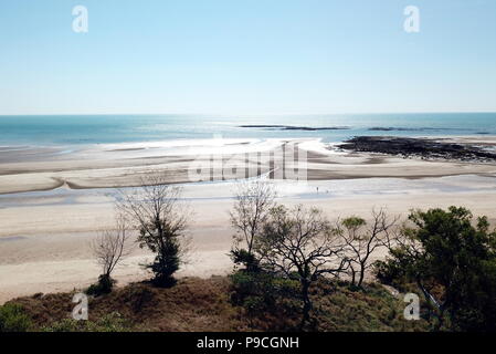 Lee Point Strand bei Ebbe. Lee Point im nördlichen Vorort der Stadt Darwin, Northern Territory, Australien ist eine gut entwickelte Picknick und Freizeit Stockfoto