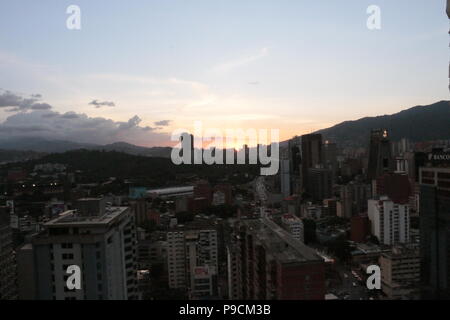 Sabana Grande, in Caracas von El Recreo Shopping Mall (Centro Comercial El Recreo). Fotos von Marcos Kirschstein und Vicente Quintero Stockfoto