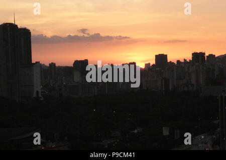 Sabana Grande, in Caracas von El Recreo Shopping Mall (Centro Comercial El Recreo). Fotos von Marcos Kirschstein und Vicente Quintero Stockfoto