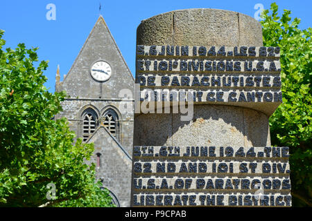 Sainte-Mère-Église war das erste Dorf in der Normandie befreit durch die US-Armee am D-Day, 6. Juni 1944. In der Nacht vor dem D-Day American s Stockfoto