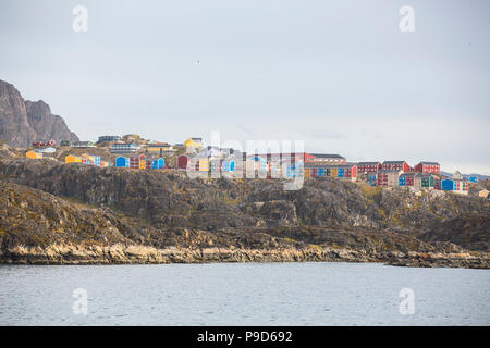 Bunte Häuser in Sisimiut, Grönland Stockfoto