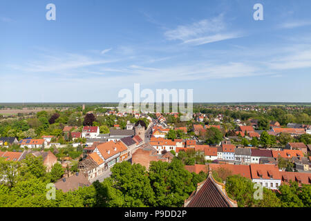 Landschaft Blick vom Kirchturm in Burg/Deutschland. Stockfoto