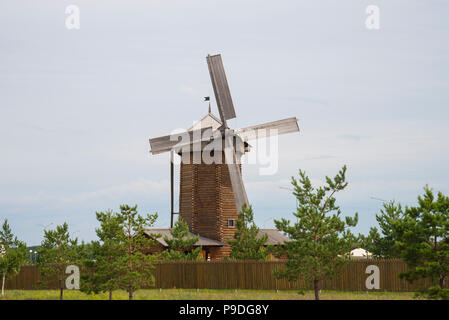 Holz- Mühle in das Museum von Brot in Bolgar in Russland in der Republik Tatarstan. Tag Sommer. Stockfoto