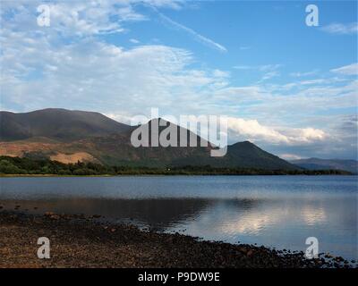 Das Skiddaw group von Bassenthwaite Lake, Lake District National Park, Cumbria, Vereinigtes Königreich Stockfoto