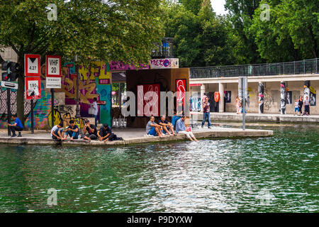 Die Rotunde de la Villette Ende des Bassin de la Villette in Paris, Frankreich Stockfoto