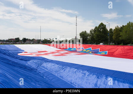 Fans versammeln sich in Zagreb Kroatische WM-Team Home Willkommen Stockfoto