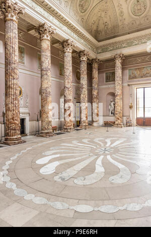 Der Marmorsaal an Kedleston Hall: Derbyshire, Großbritannien Stockfoto