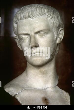 Caligula (12-41 N.CHR.). Römischer Kaiser (37-41 N.CHR.). Patrizier. Büste, Marmor. Louvre Museum. Paris, Frankreich. Stockfoto