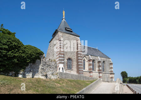 14. Jh. Chapelle Notre-Dame du Salut Kapelle mit vergoldeten Statue der Jungfrau auf dem Dach in Fécamp, Normandie, Seine-Maritime, Frankreich Stockfoto