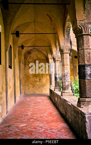 Chiostro di San Francesco: St Francis Klöster in Sorrent. Italien. Stockfoto