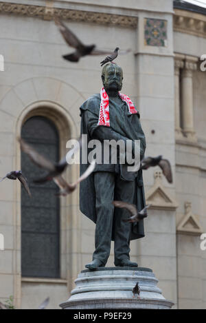 Fans versammeln sich in Zagreb Kroatische WM-Team Home Willkommen Stockfoto