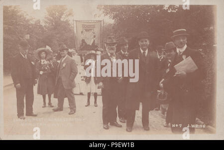 Vintage Foto einer Labour Party Demonstration an urmston am 1. Juli 1911. James Keir Hardie vorhanden. Stockfoto