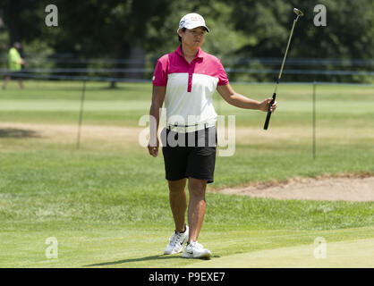 Sylvania, OH, USA. Am 15. Juli 2018. Yani Tseng reagiert auf einen vermißten Schlag an der LPGA Marathon Klassiker in Sylvania, Ohio am 13. Juli 2018. Credit: Mark Bialek/ZUMA Draht/Alamy leben Nachrichten Stockfoto