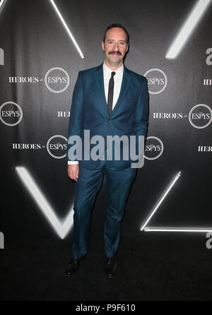 LOS ANGELES, Ca - 17. Juli: Tony Hale, bei ESPN's Helden an der ESPYS Offizielle Pre-Party im City Markt soziale Haus in Los Angeles, Kalifornien am 17. Juli 2018. Credit: Faye Sadou/MediaPunch Stockfoto