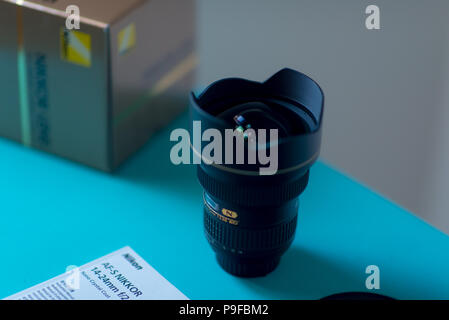 Nikon AF-S Nikkor 14-24 mm f/2.8G ED Ultra Wide Angle Lens Nikkor Stockfoto