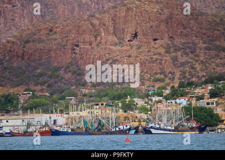 Bericht der Fischerhafen von Guaymas Sonora. Reportaje del Puerto pesquero de Guaymas Sonora. Stockfoto