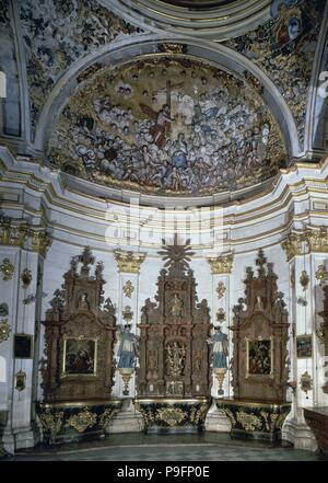 SACRISTIA BÜRGERMEISTER CONSTRUIDA ENTRE 1762 y 1765 - YESERIAS DE LA CORONACION DE LA VIRGEN HECHAS POR JOSE DE SAN JUAN DE LA CRUZ. Autor: ANTONIO DE SAN JOSE PONTONES. Lage: CATEDRAL - INTERIEUR, Burgos, Spanien. Stockfoto