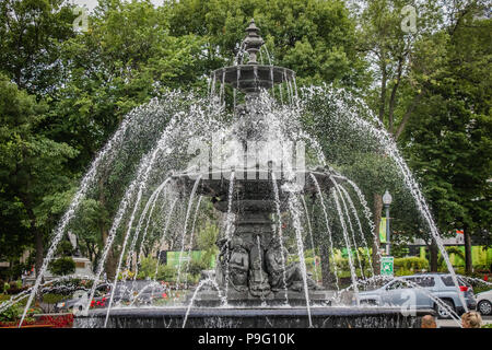 Springbrunnen vor dem Parlament Gebäude Quebec City Kanada Stockfoto