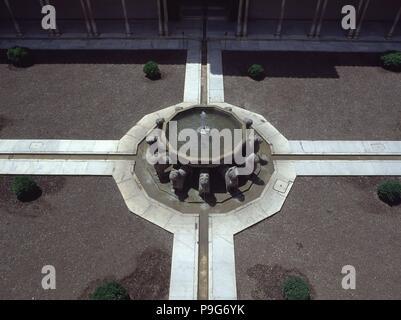 FUENTE DEL PATIO DE LOS LEONES DE LA ALHAMBRA DE GRANADA - SIGLO XIV. Ort: ALHAMBRA - PATIO DE LOS LEONES, Granada, Spanien. Stockfoto