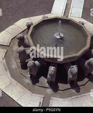 FUENTE DEL PATIO DE LOS LEONES DE LA ALHAMBRA DE GRANADA. Ort: ALHAMBRA - PATIO DE LOS LEONES, Granada, Spanien. Stockfoto