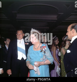 Empfangen von Juan de Borbón y Orleans (1913 - 1993) und Maria de las Mercedes de Borbón y Battenberg (… Stockfoto