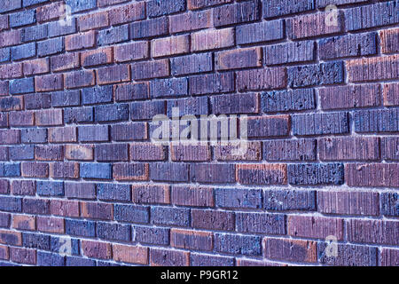 Smokey Blau und Lila texturierte Wand Hintergrund Stockfoto