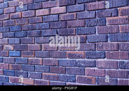 Smokey Blau und Lila texturierte Wand Hintergrund Stockfoto