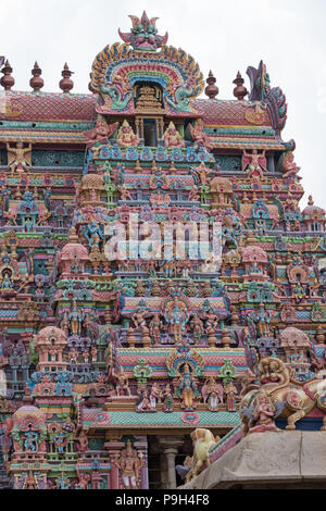 Teil einer Eingang Gateway oder Gopuram, am Ranganathaswamy Tempel in Srirangam bei Trichy in Tamil Nadu, Indien Stockfoto