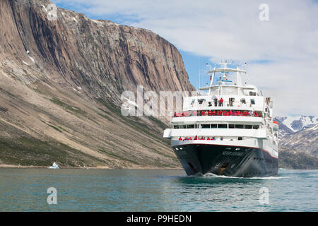 Silber Explorer in Skjoldungen Fjord, Grönland Stockfoto